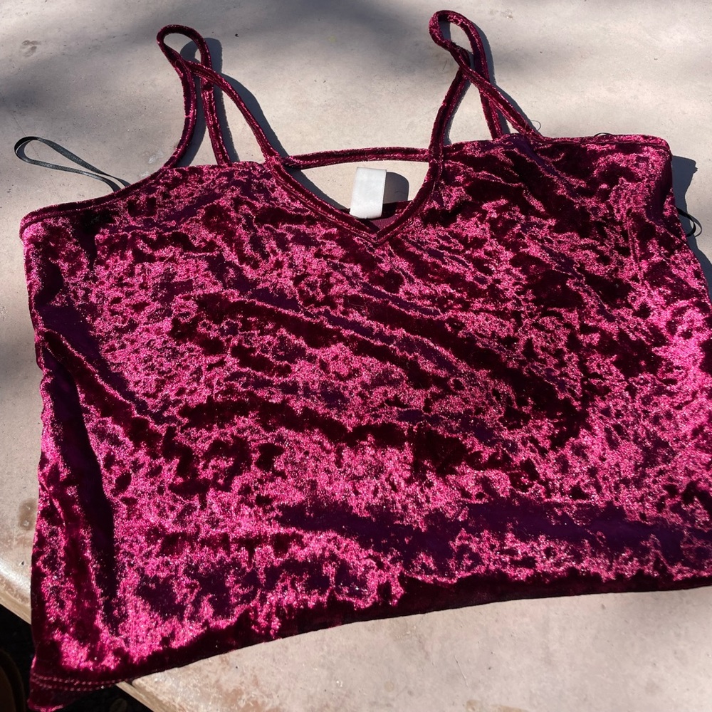 Velvet crop top - Burgundy with pink shades - Used once